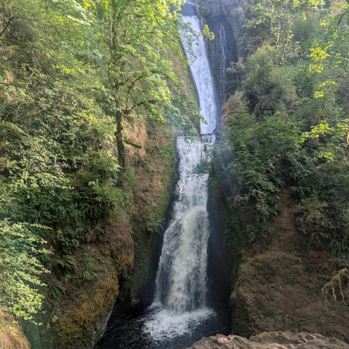 columbia-river-bridal_veil_falls